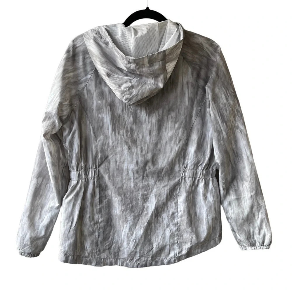 New Balance Women's Wind Rain Jacket Size L - Picture 2 of 5